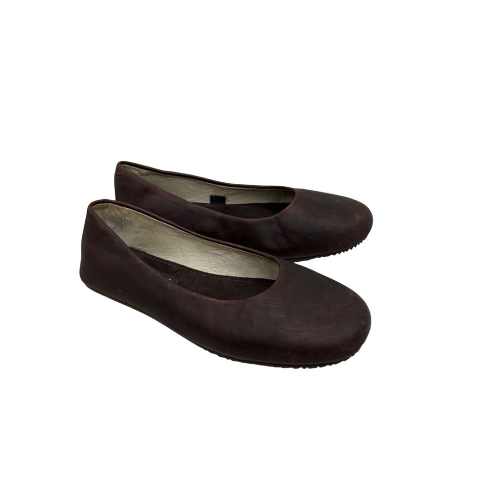 Manitobah Mukluks Brown Leather Slip On Ballet Earth Flats Shoes Womens size 8